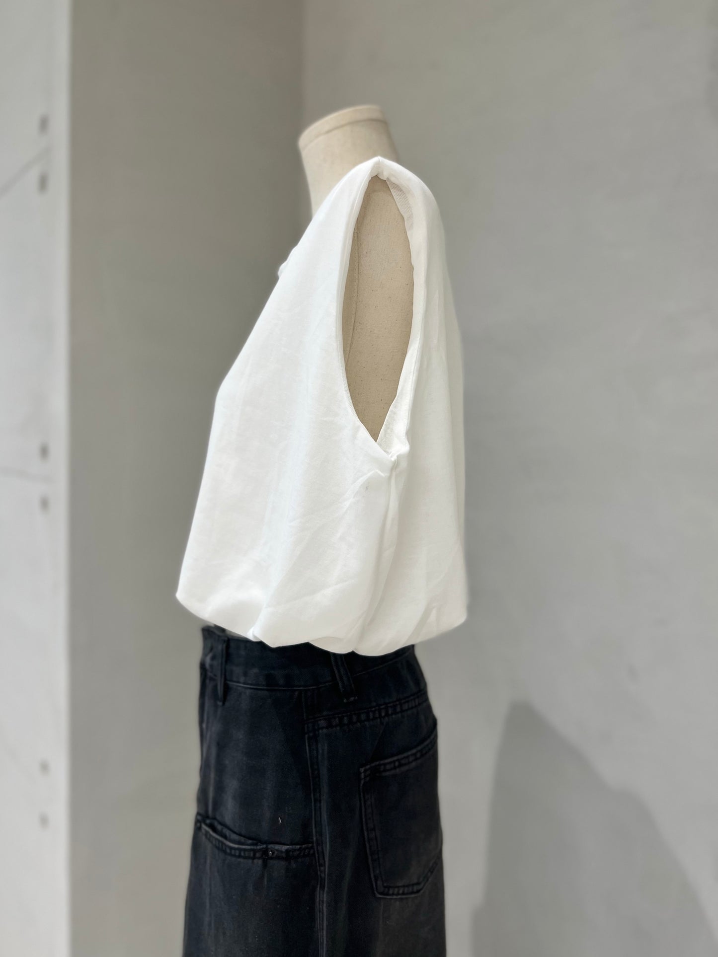 JETT Shoulder Pad Tee