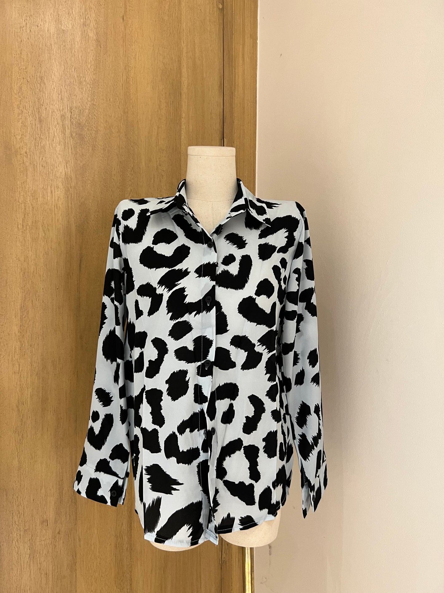 MAYA Printed Buttondown