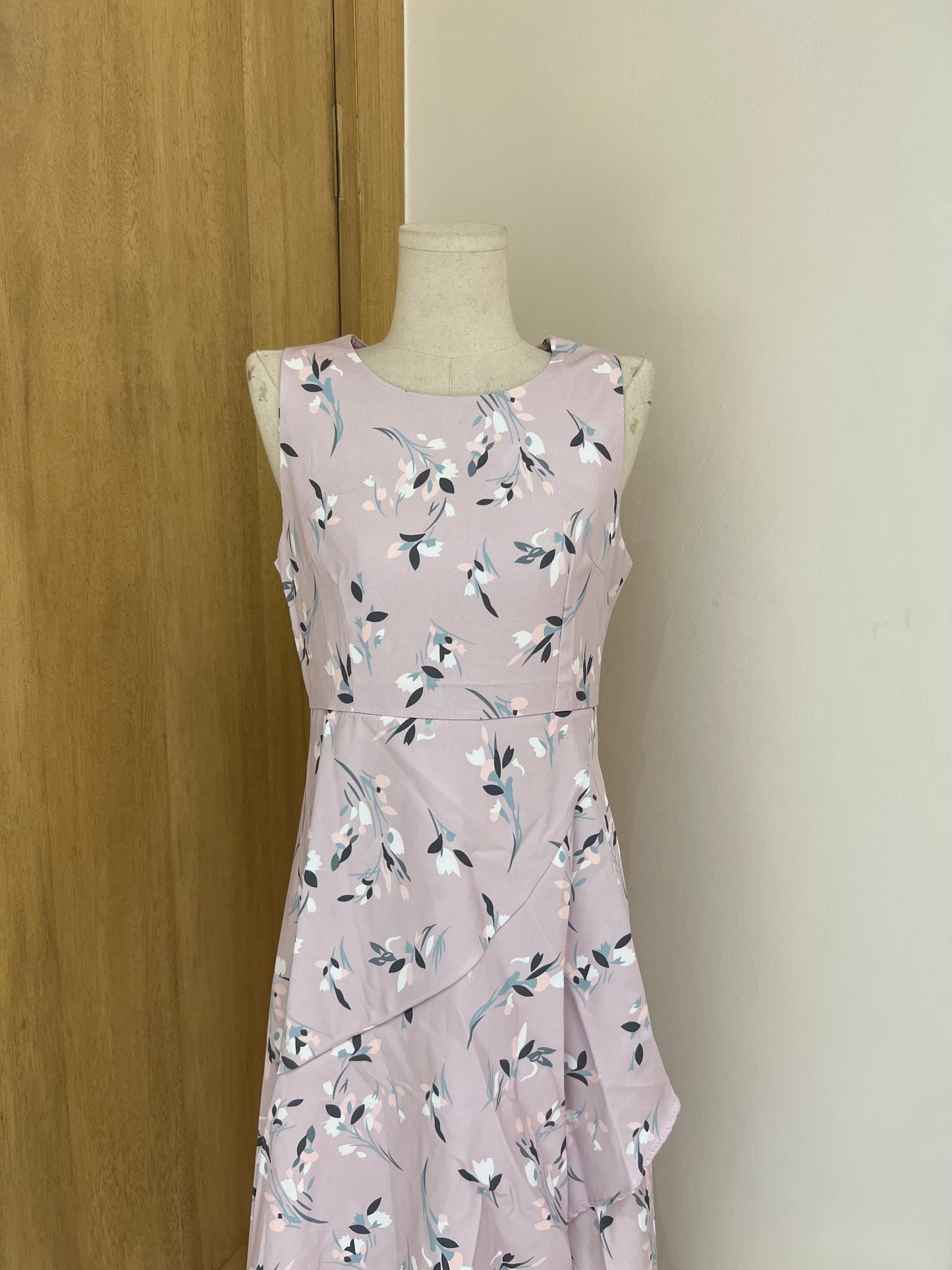 ALAYNA Floral Ruffle Dress
