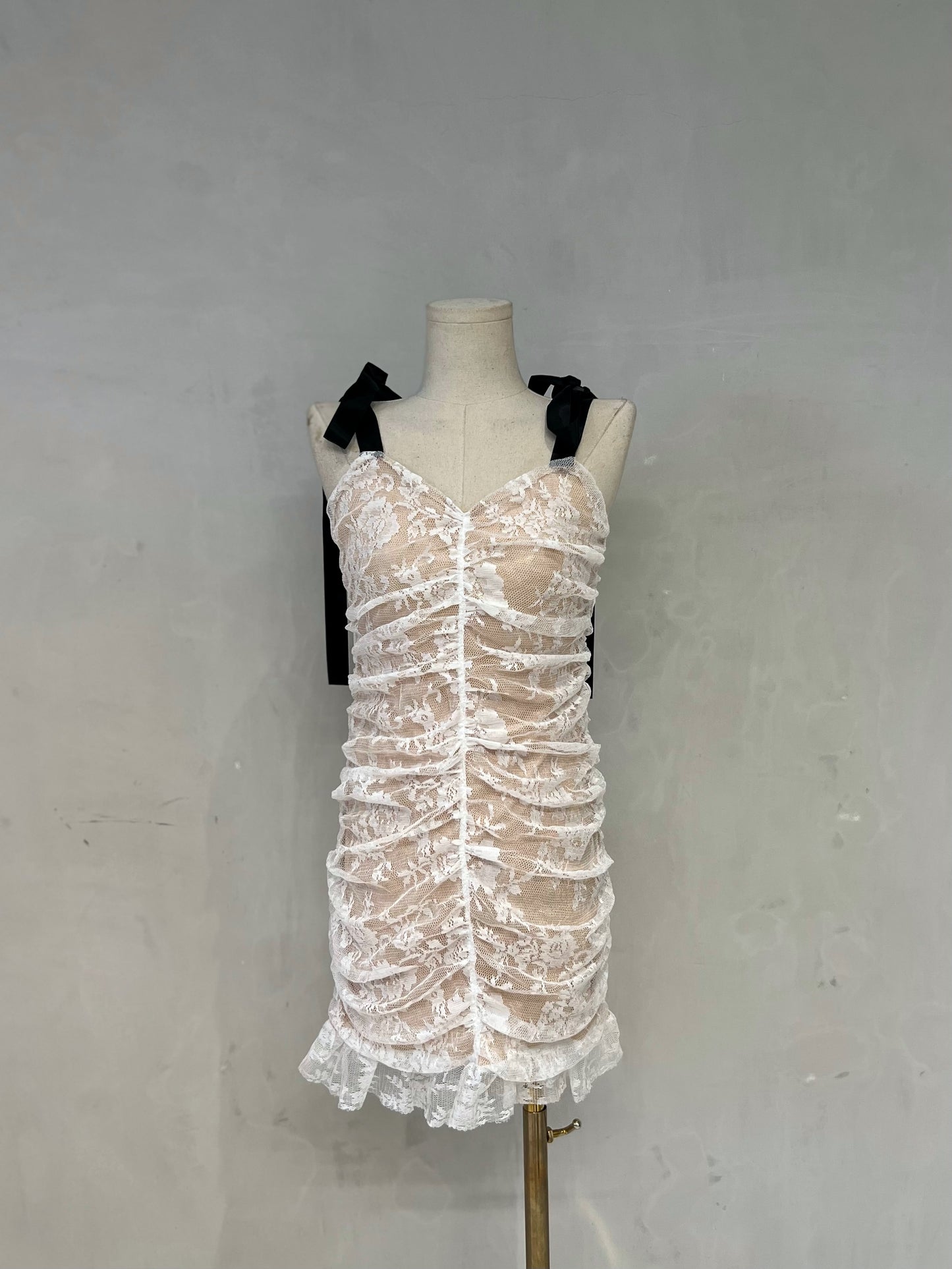ELEIA Lace Dress
