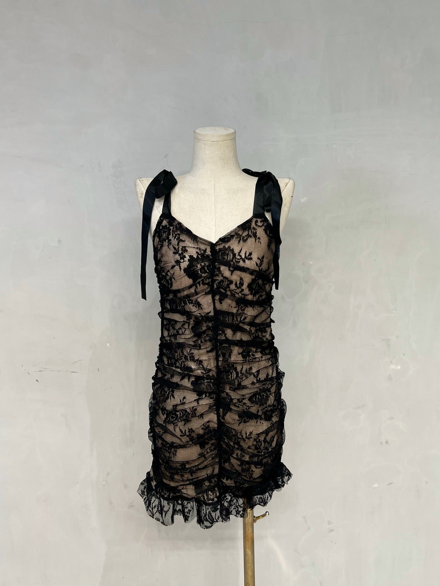 ELEIA Lace Dress