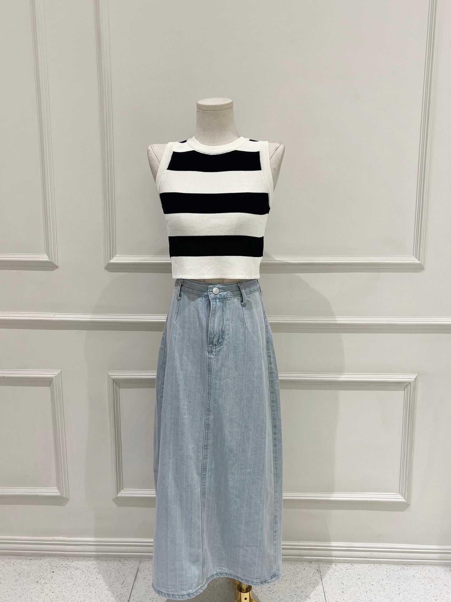 OLIVER Stripes Knit Top
