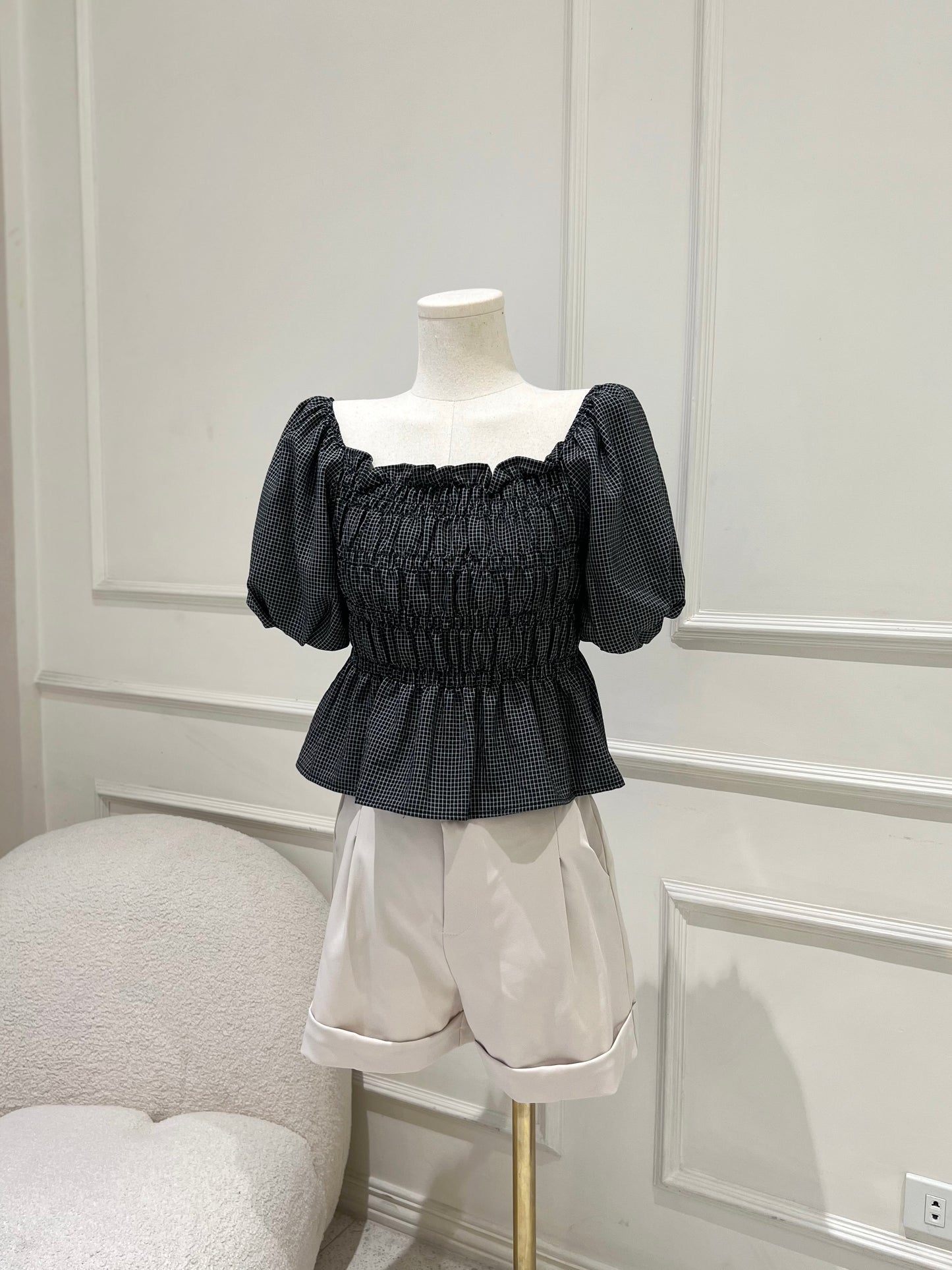 FRANKIE Puff Sleeve Top