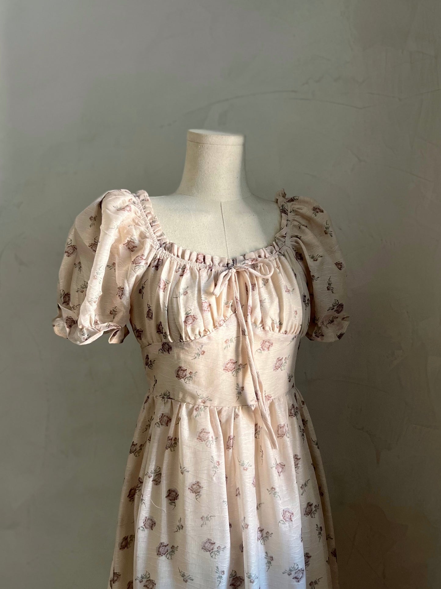 IRINA Puff Sleeve Floral Dress