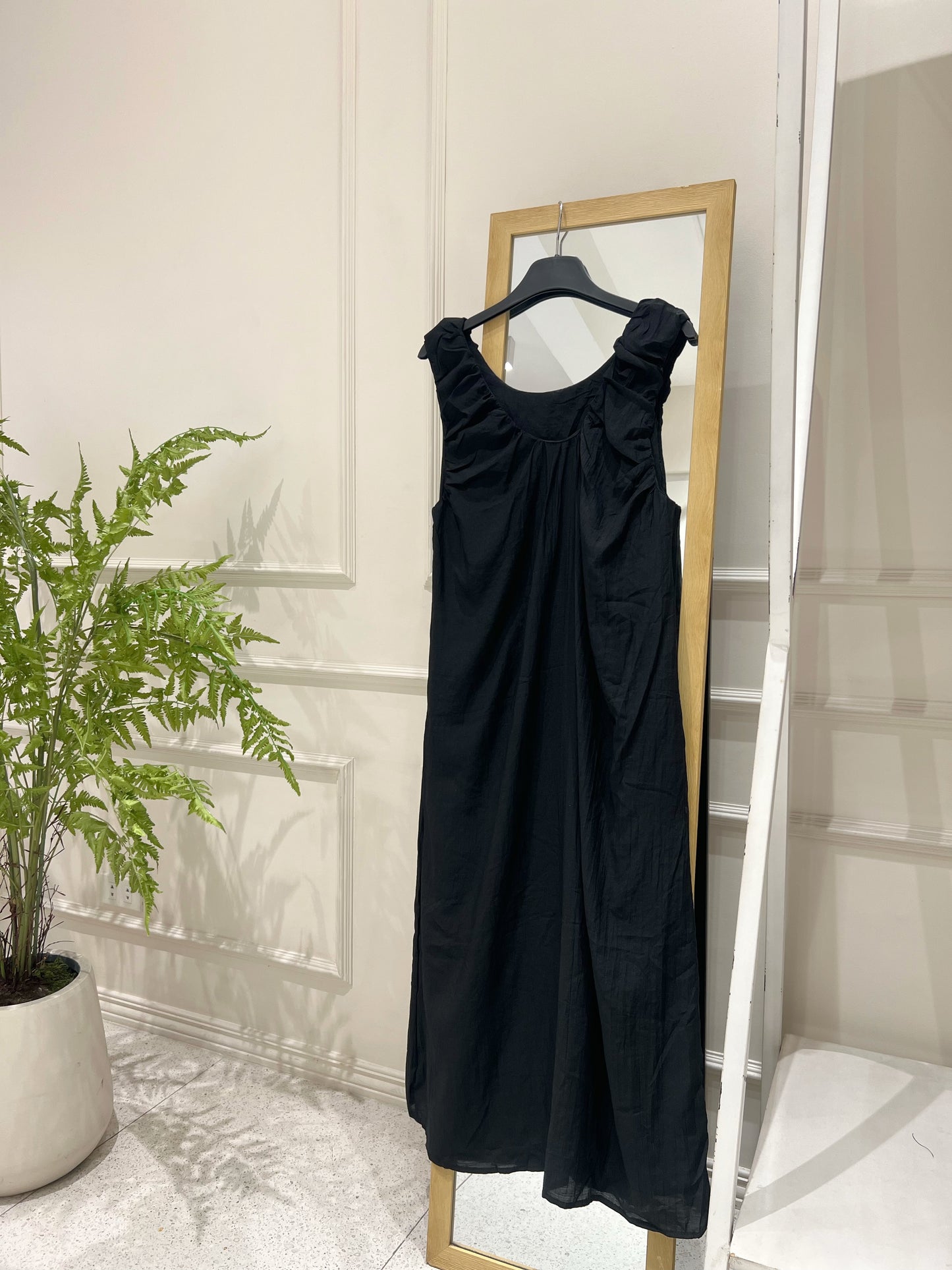REI Ruched Midi / Maxi Dress