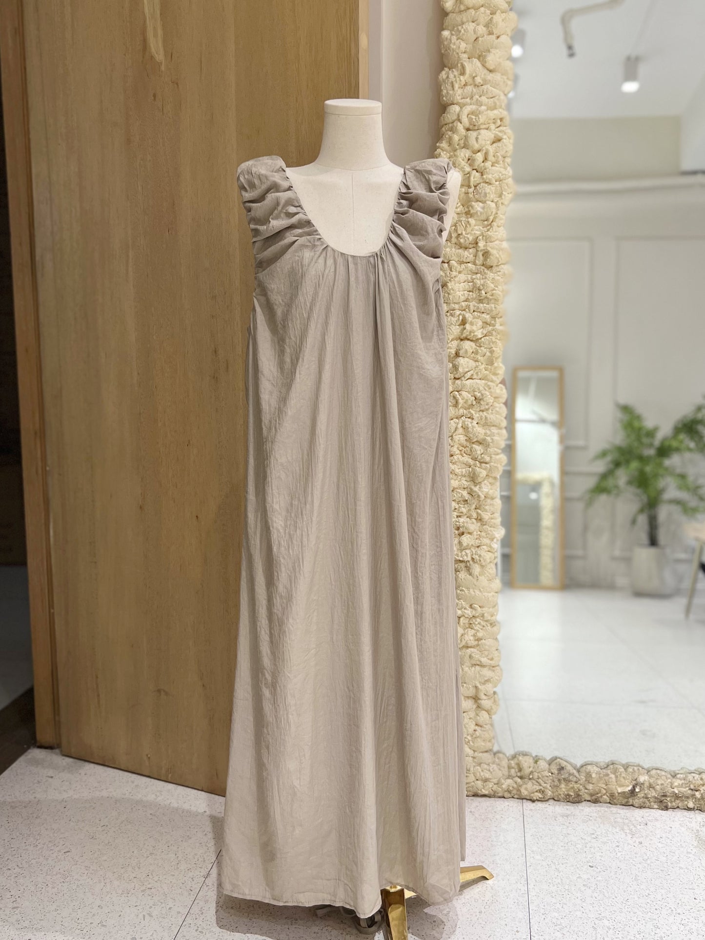 REI Ruched Midi / Maxi Dress