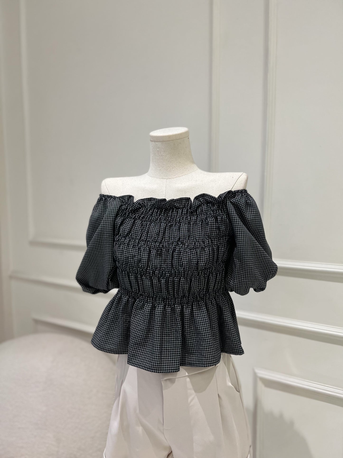 FRANKIE Puff Sleeve Top