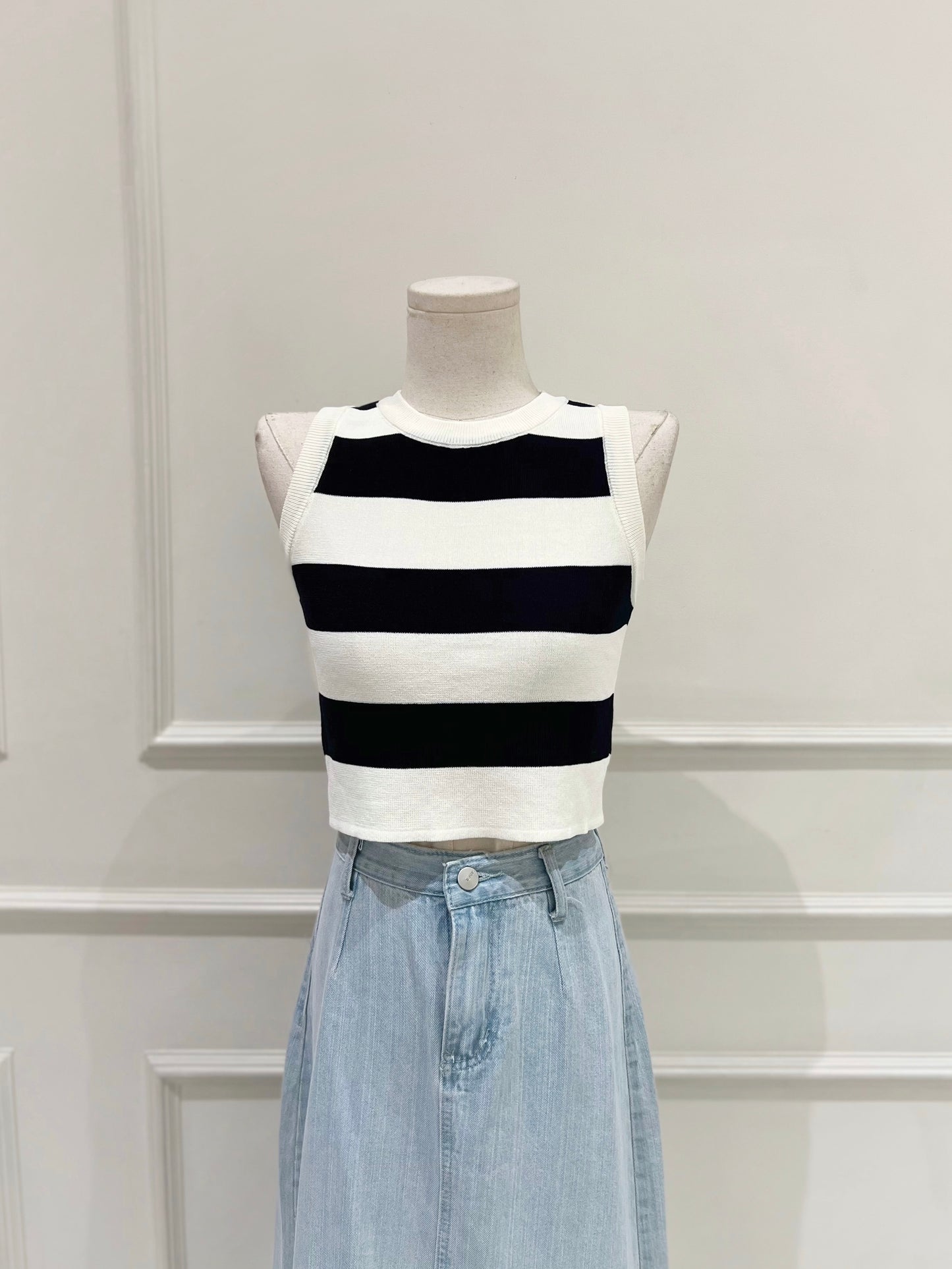 OLIVER Stripes Knit Top