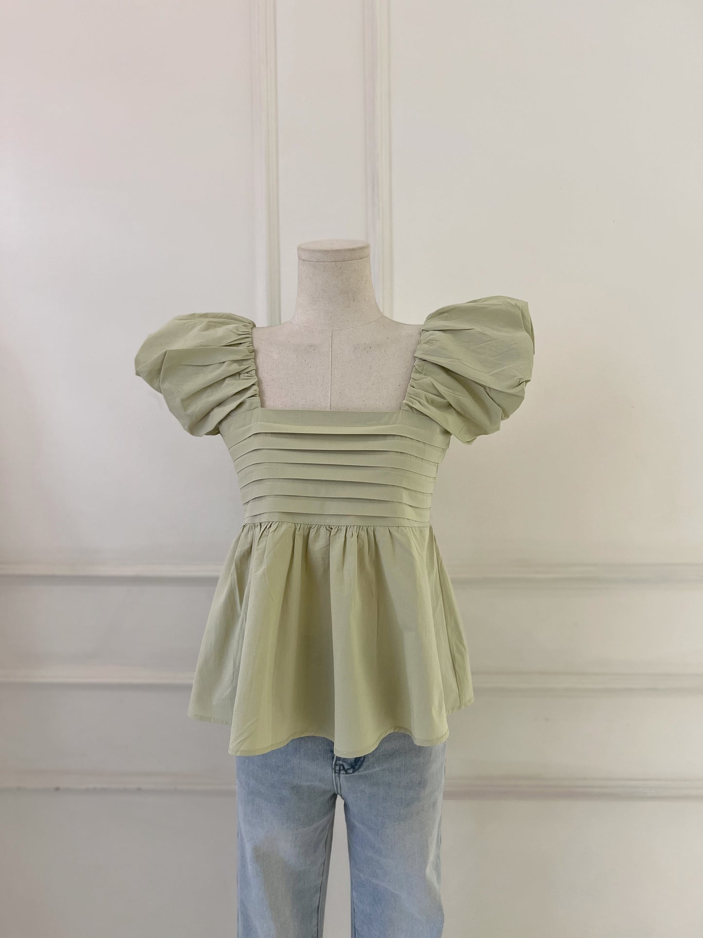 ALINA Puff Sleeve Top