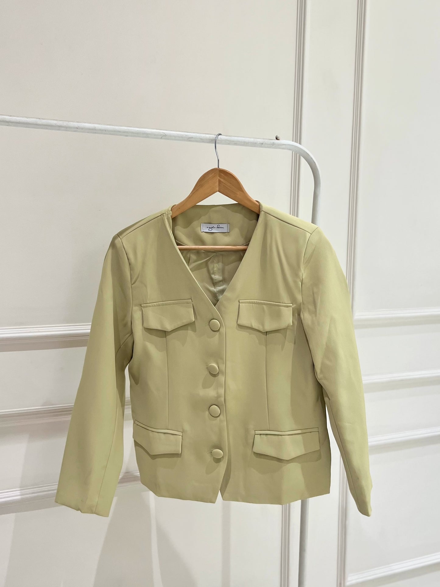 FARRAH Buttoned Blazer