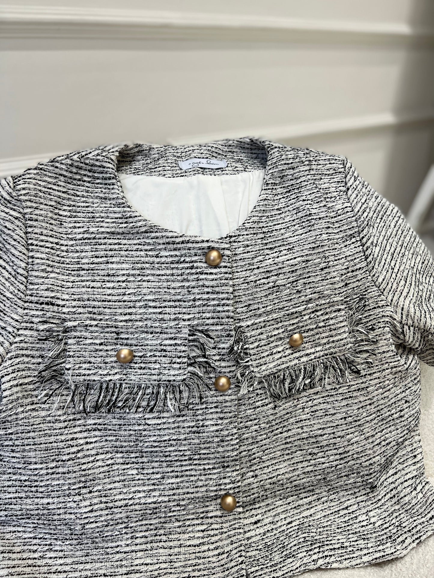 AUSTIN Tweed Short Sleeve Top