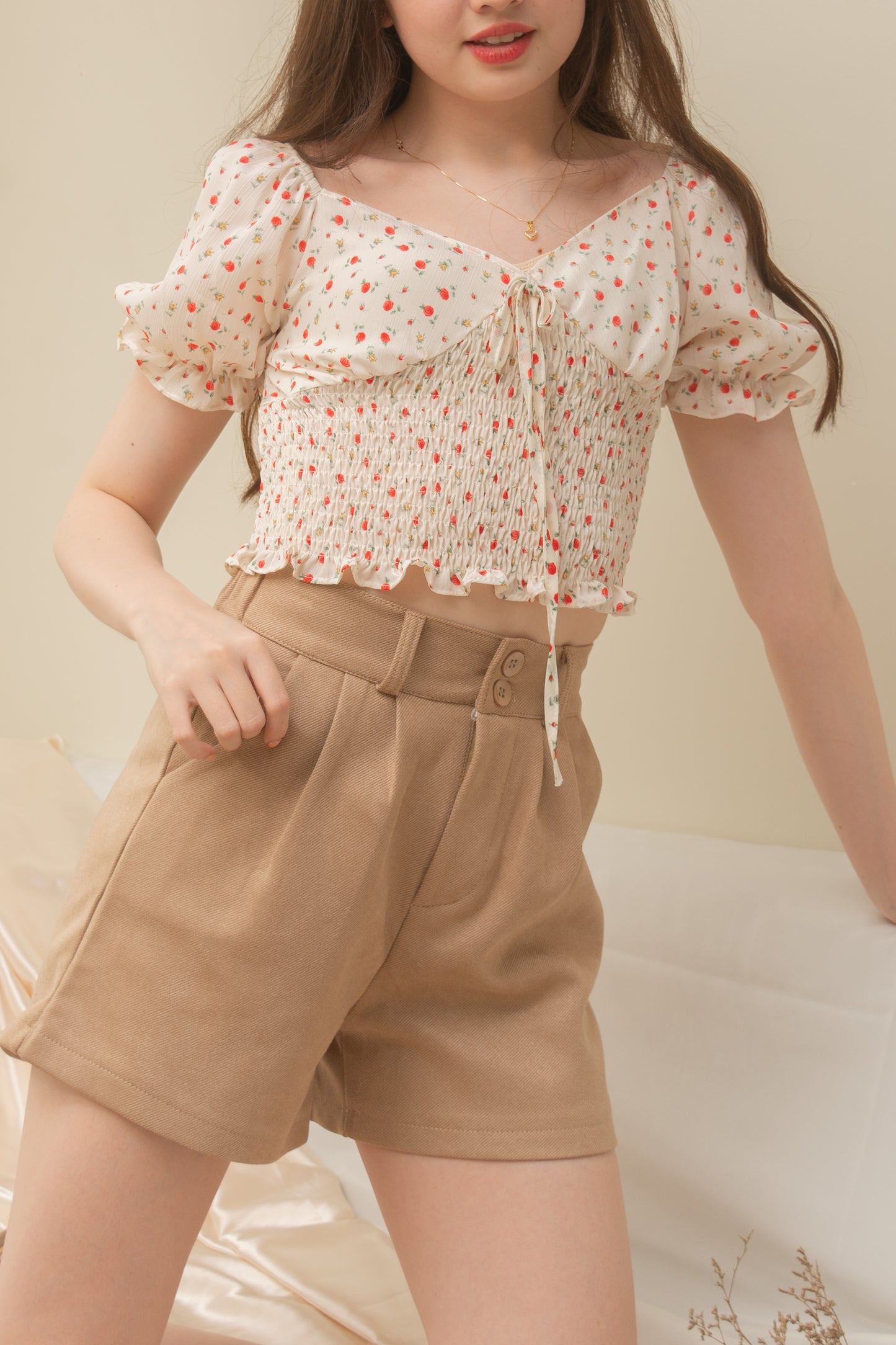 BLAKELY Puff Sleeve Top (CREMÉ FLORAL)