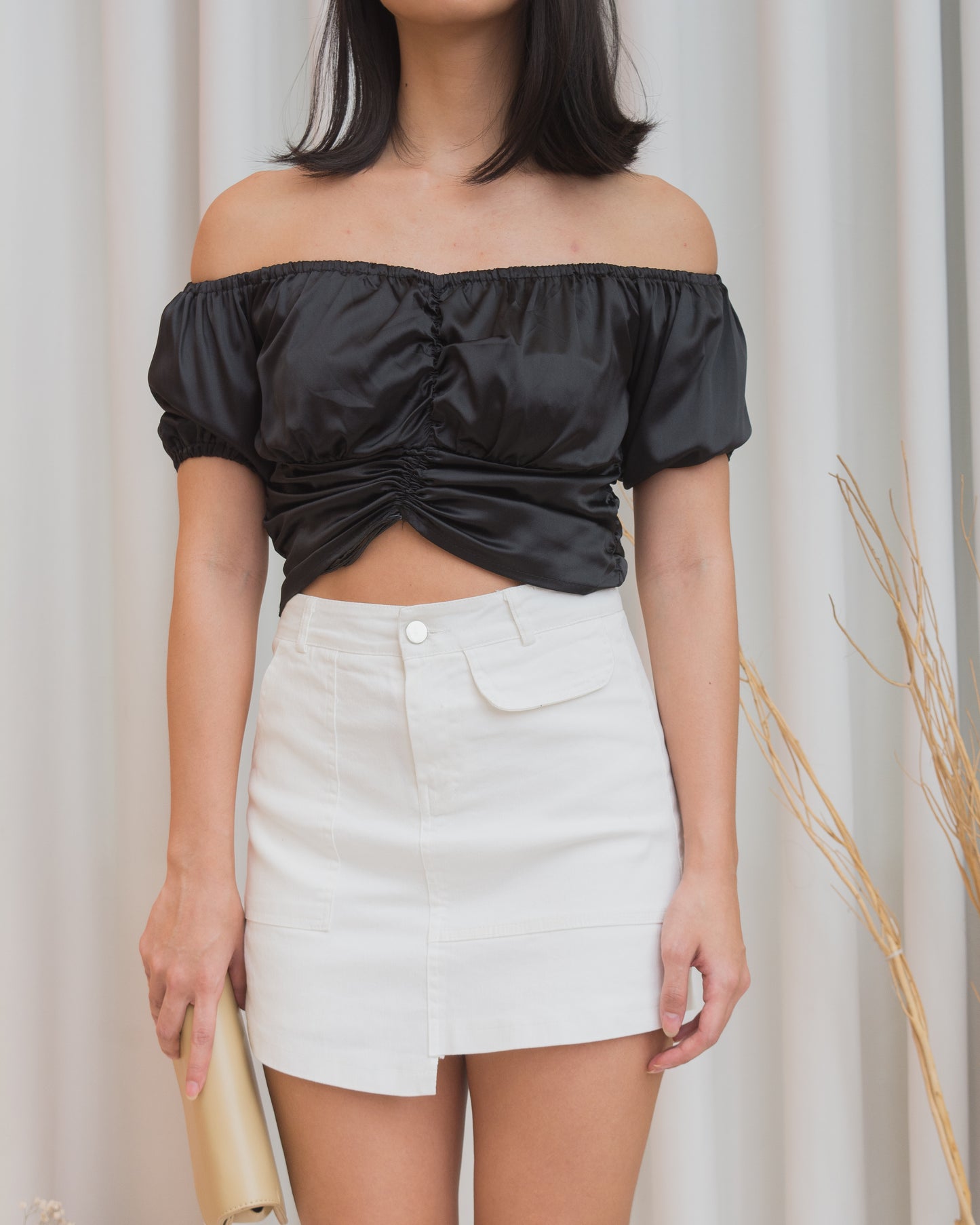 ALONDRA Silk Ruched Top
