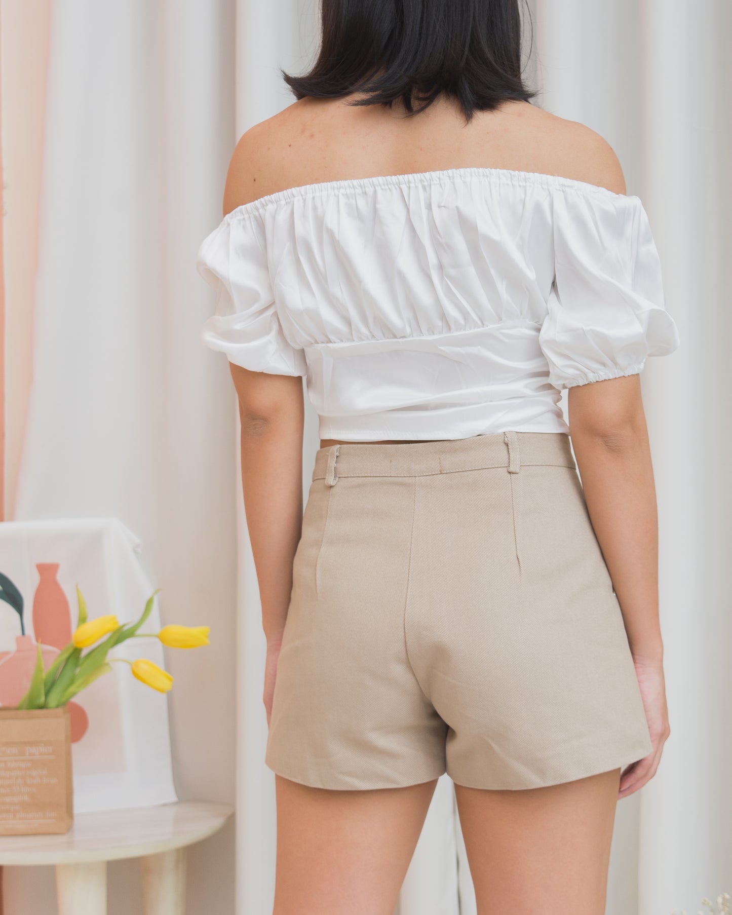 ALONDRA Silk Ruched Top