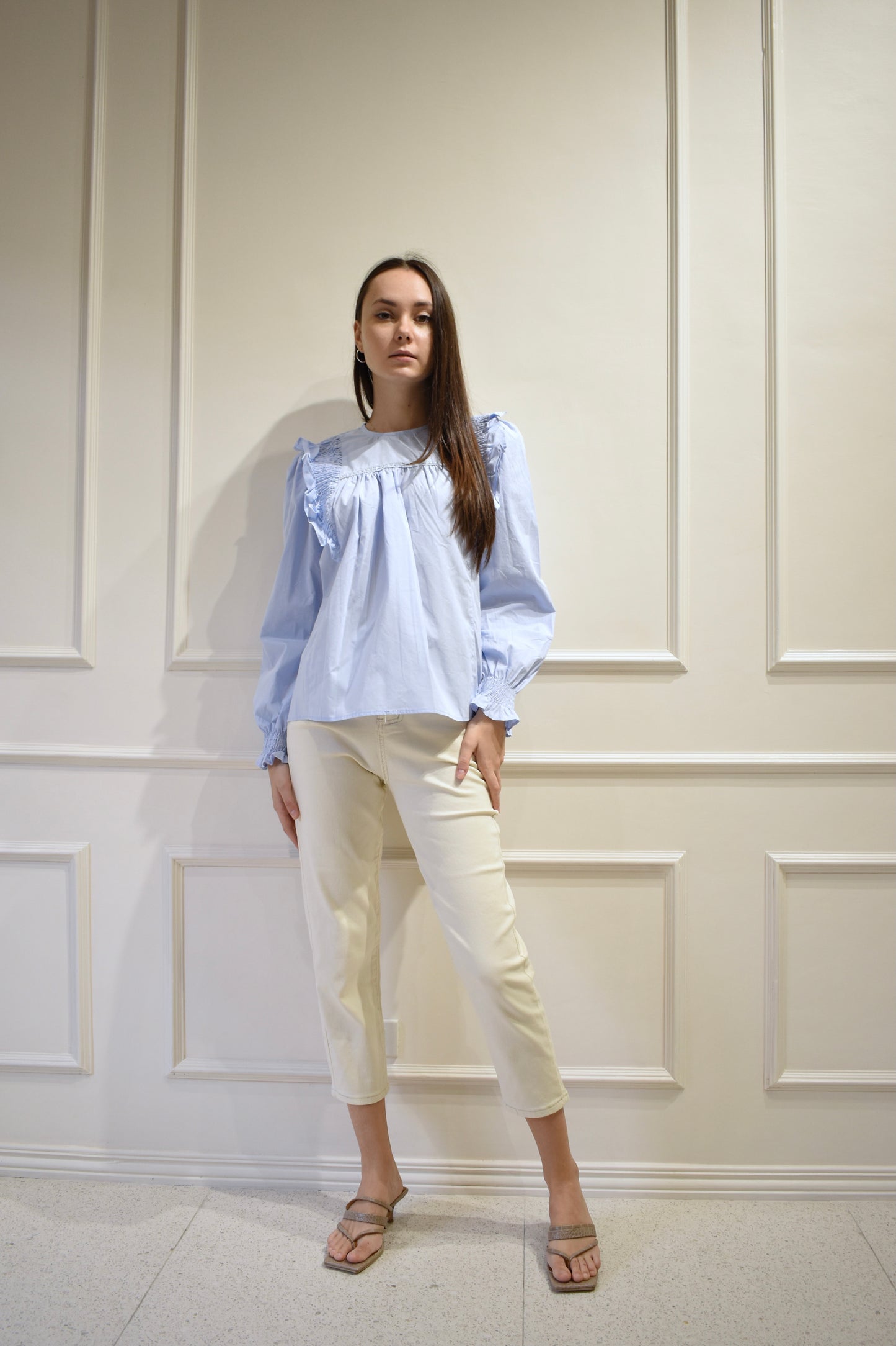 LOLA High Neck Top