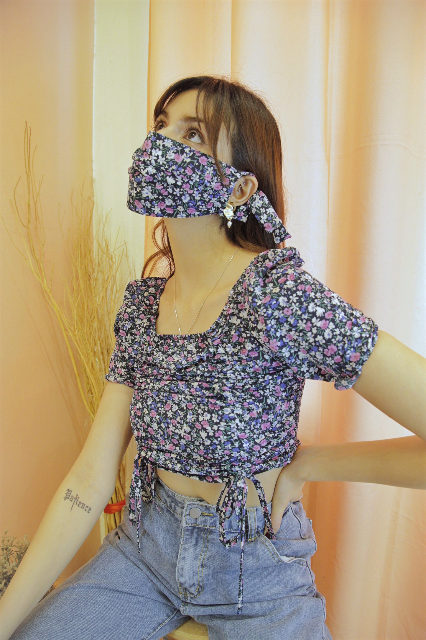 ZOWIE Short Sleeve Floral Ruched Top