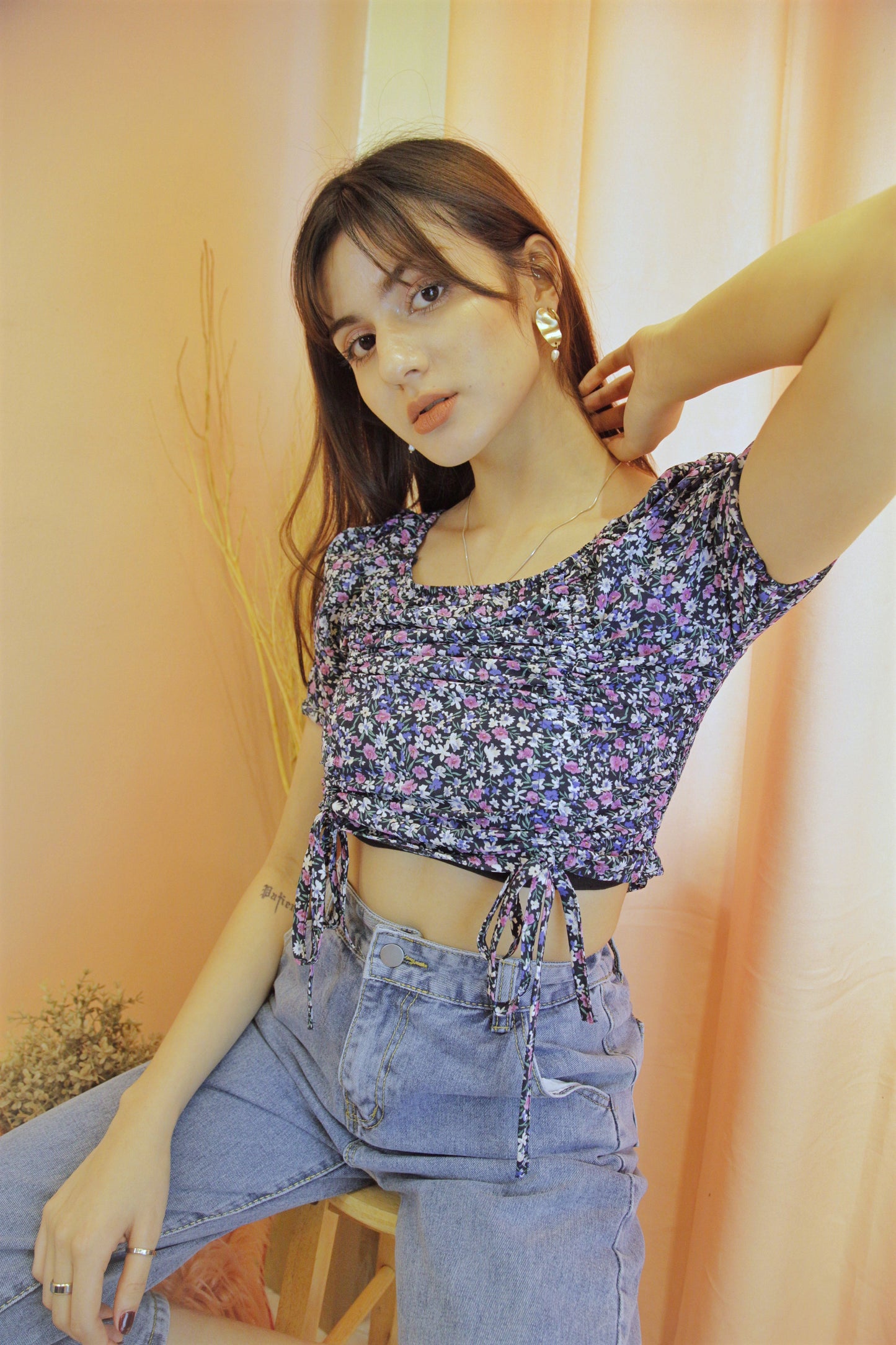 ZOWIE Short Sleeve Floral Ruched Top