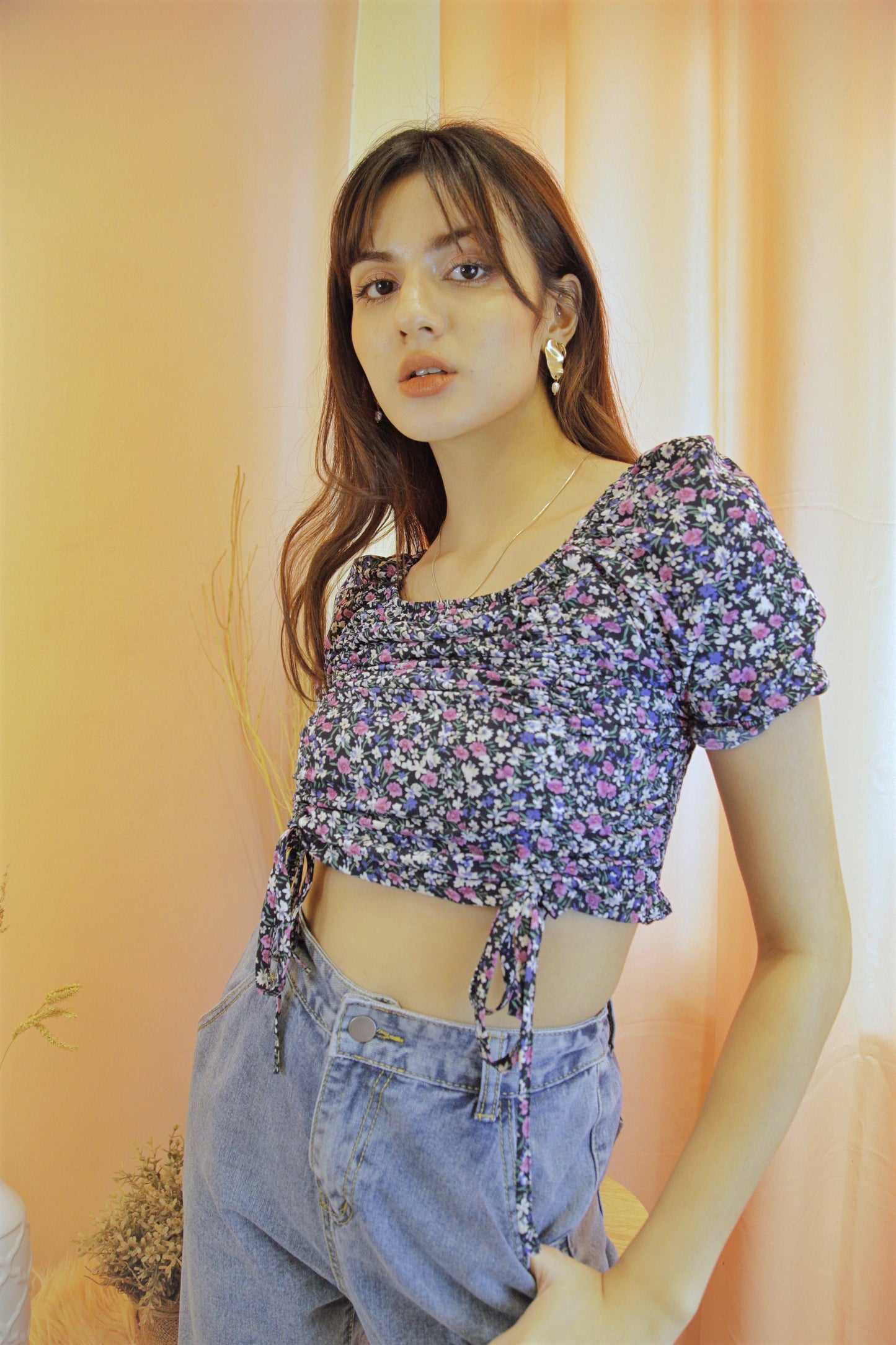 ZOWIE Short Sleeve Floral Ruched Top