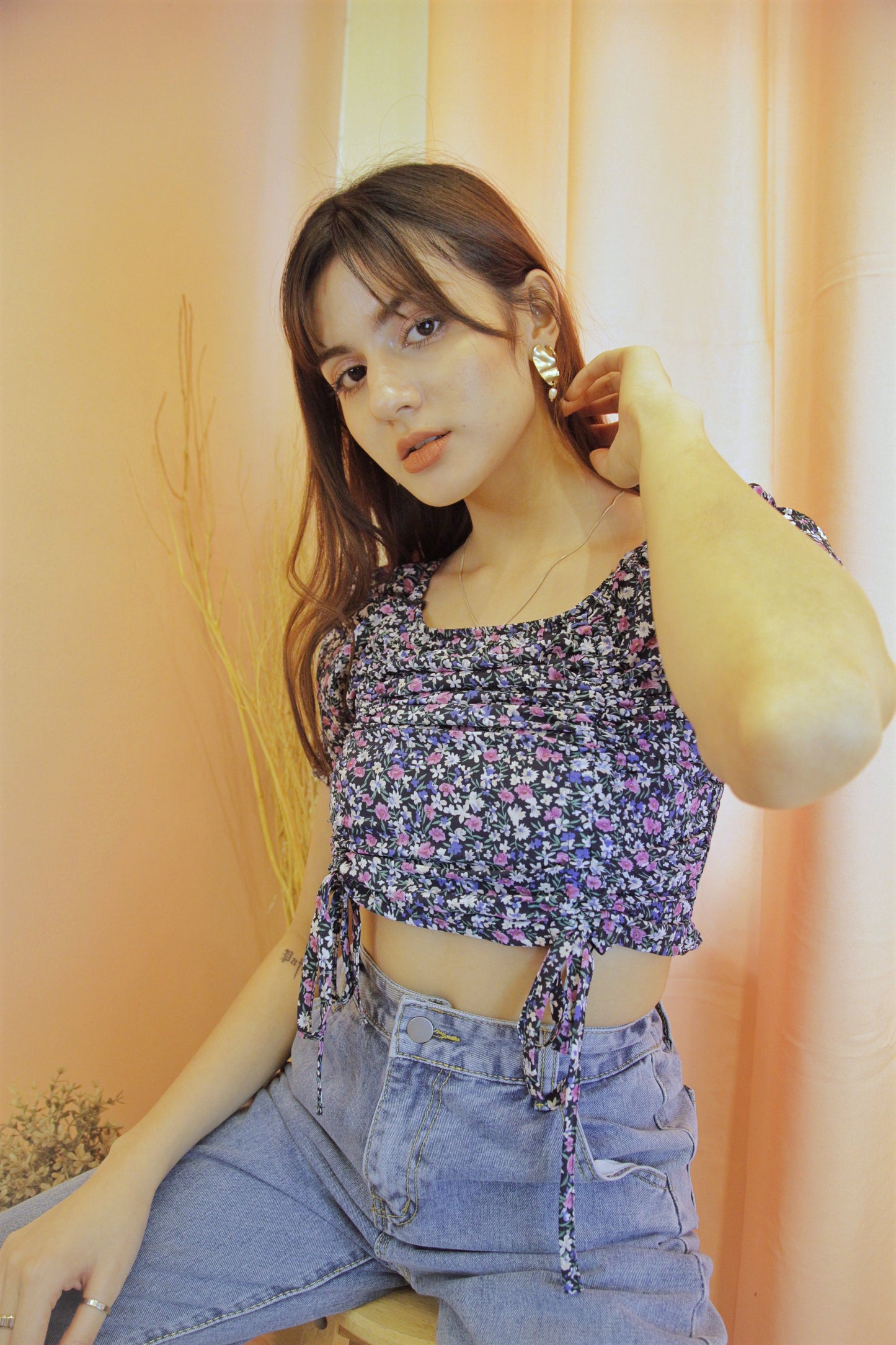 ZOWIE Short Sleeve Floral Ruched Top