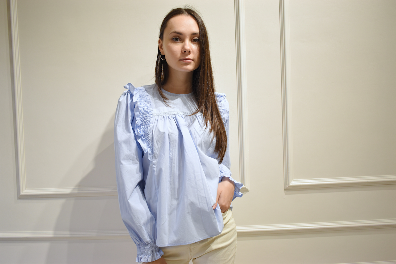 LOLA High Neck Top