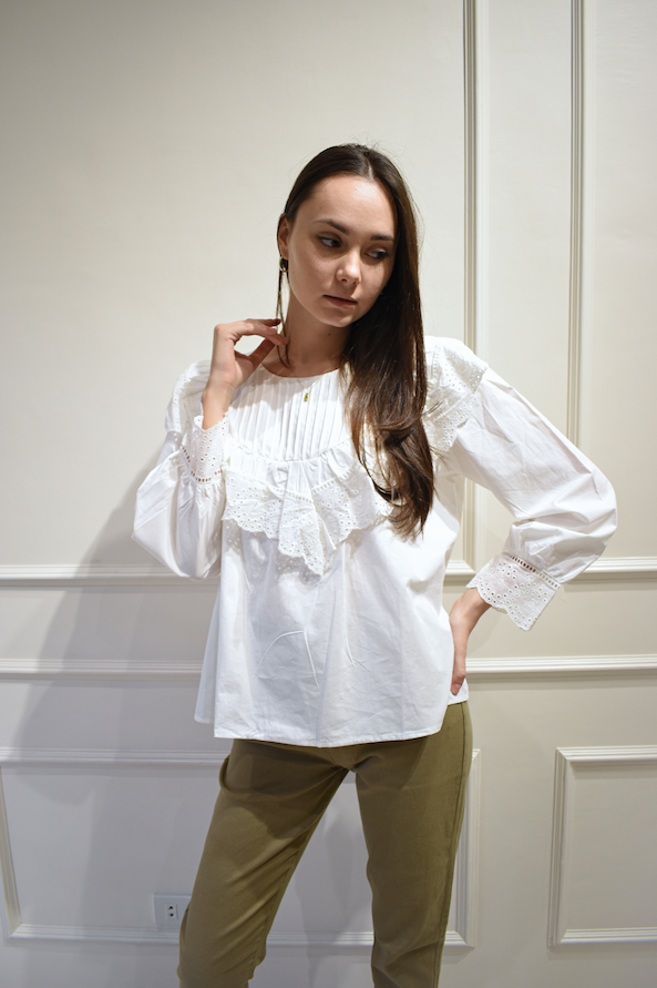 ELLIS Lace Long Sleeve Blouse