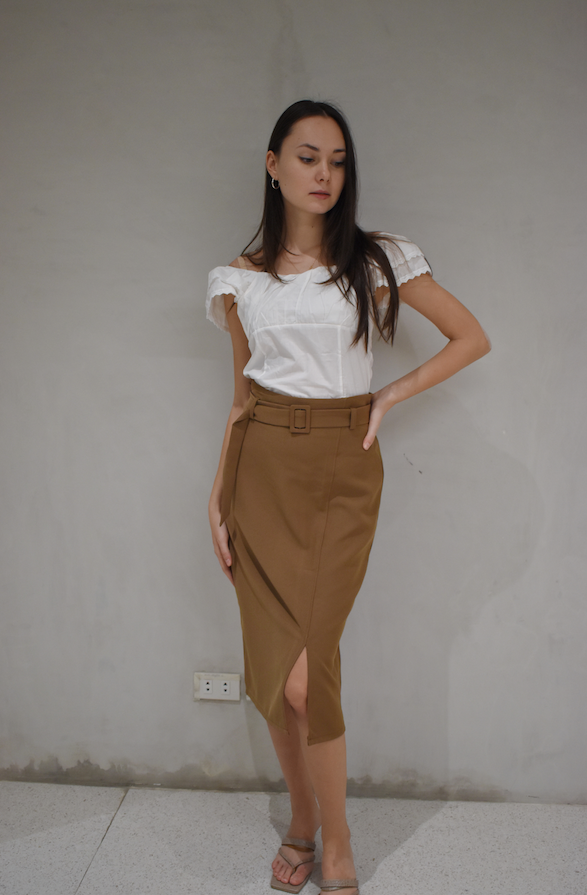 CONAN Belted Pencil Skirt